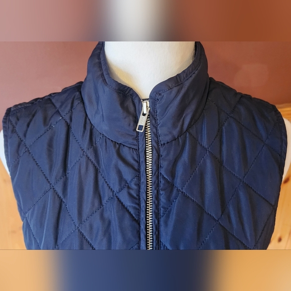 Loft Navy Blue Puffer Vest with Pockets Size Small - Picture 5 of 9